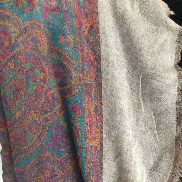 Floral and Paisley scarf wrap shawl one size - Picture 3 of 6